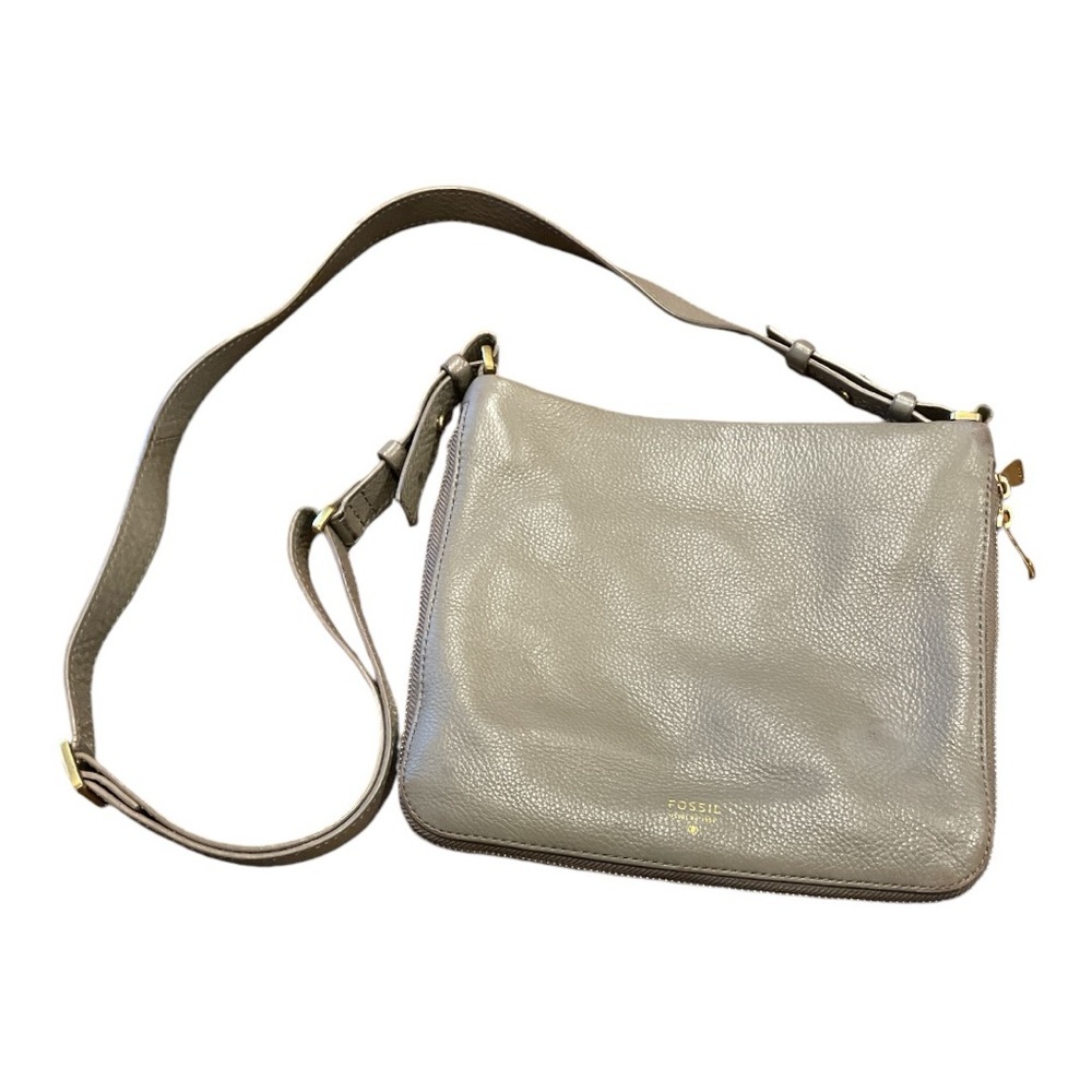 Fossil Gray Pebbled Leather Crossbody w/expandable bottom shimmery insert. B 14